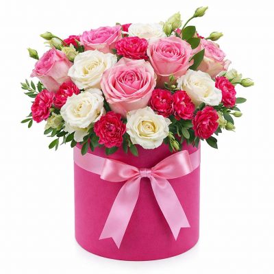 Розы и эустомы в коробке «Свежесть»