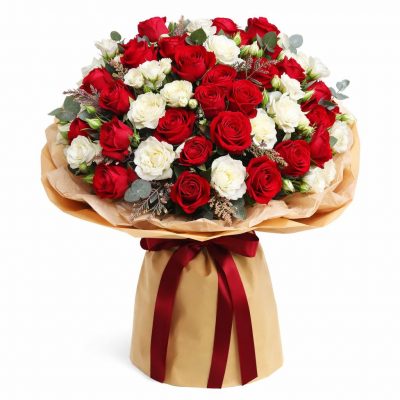 Букет из красных и белых роз «Праздничное очарование»